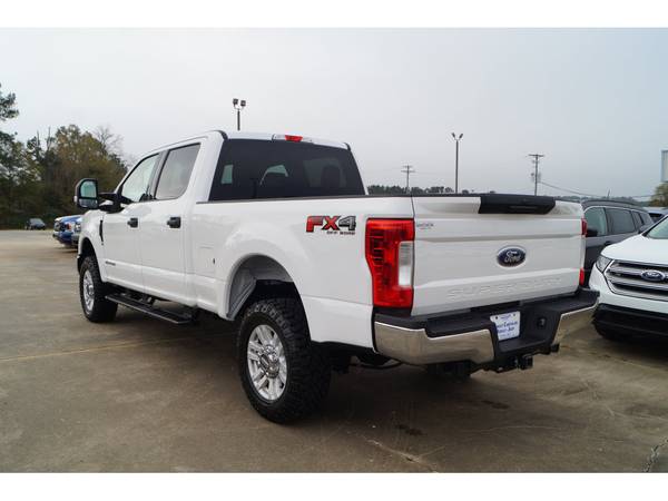 2019 Ford F-250 Super Duty XLT - - by dealer - vehicle for sale in Forest, MS – photo 3