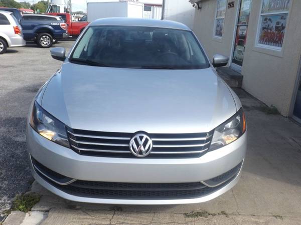 2014 Volkswagen Passat 4dr Sdn 1.8T Auto Wolfsburg Ed PZEV with Front for sale in Fort Myers, FL – photo 9
