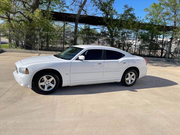 2010 Dodge Charger SXT - - by dealer - vehicle for sale in Wichita, KS – photo 9