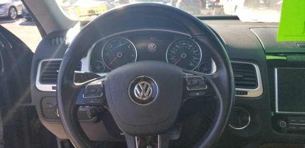 2012 Volkswagen Touareg TDI AWD 95k w/Heated Leather Seats - cars &... for sale in Hermantown, MN – photo 7