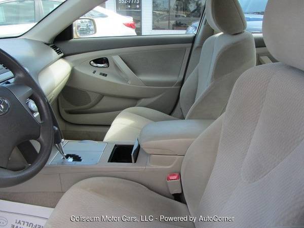 2010 Toyota Camry SE and quot;ONE OWNER and quot; for sale in North Charleston, SC – photo 3