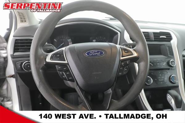 2014 Ford Fusion SE sedan Ingot Silver Metallic - cars & trucks - by... for sale in Tallmadge, OH – photo 20