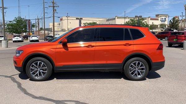 2019 VW Volkswagen Tiguan 2 0T SE suv Habanero Orange Metallic for sale in El Paso, TX – photo 4