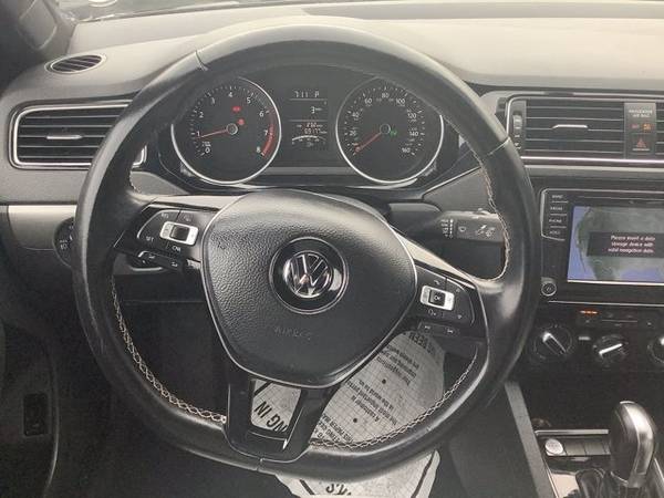 2016 Volkswagen Jetta - - by dealer - vehicle for sale in Lynnwood, WA – photo 7