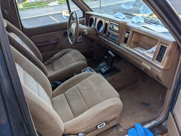 1988 Ford Bronco II Eddie Bauer GREAT CONDITION - Running - cars & for sale in Hamtramck, MI – photo 7