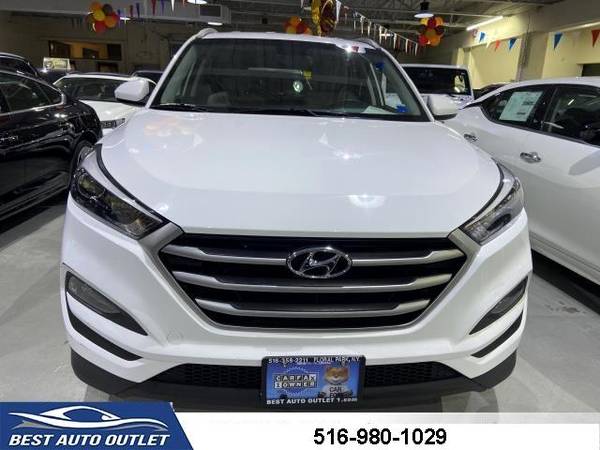 2018 Hyundai Tucson SEL FWD Wagon - cars & trucks - by dealer -... for sale in Floral Park, NY – photo 10