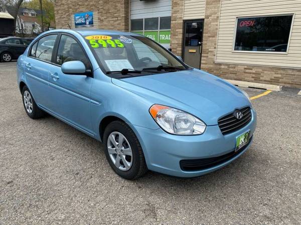 2010 Hyundai Accent GLS One Owner - - by dealer for sale in Beloit, WI – photo 3
