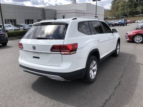 2018 Volkswagen Atlas 3 6L V6 SE CALL/TEXT - - by for sale in Gladstone, OR – photo 5