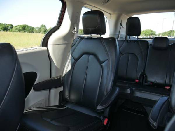 2019 Chrysler Pacifica Touring L for sale in Hudson, MN – photo 20