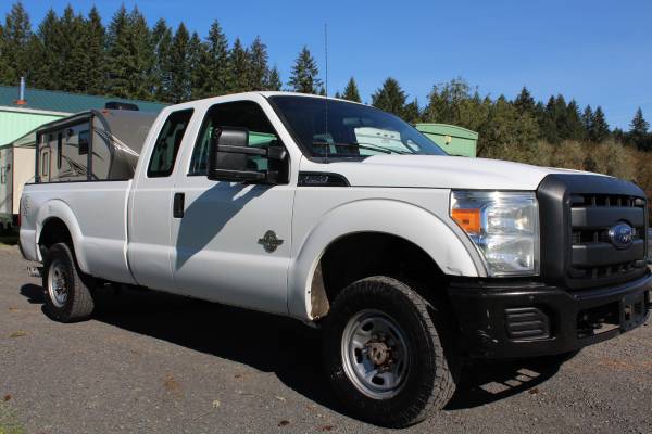 --- 2013 FORD F-250 -- 6.7L POWERSTROKE DIESEL -- 4x4 --- Extended... for sale in Crawfordsville, OR – photo 4