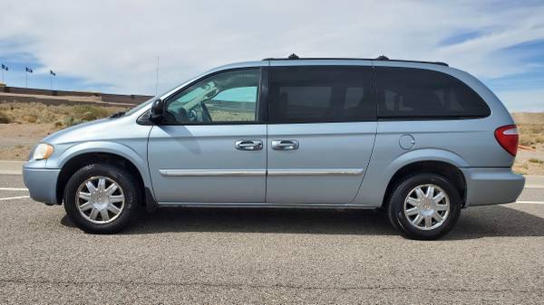 2005 Chrysler Town & Country for sale in Albuquerque, NM – photo 5