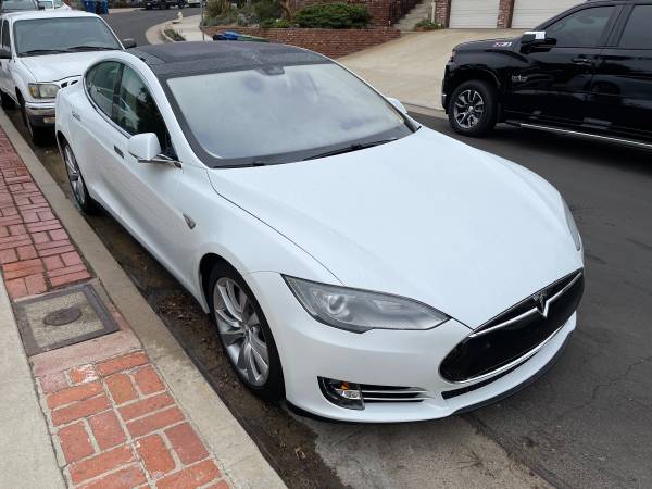 2014 Tesla Model S 60 Orig Owner, Low Miles - cars & trucks - by... for sale in Playa Del Rey, CA – photo 2