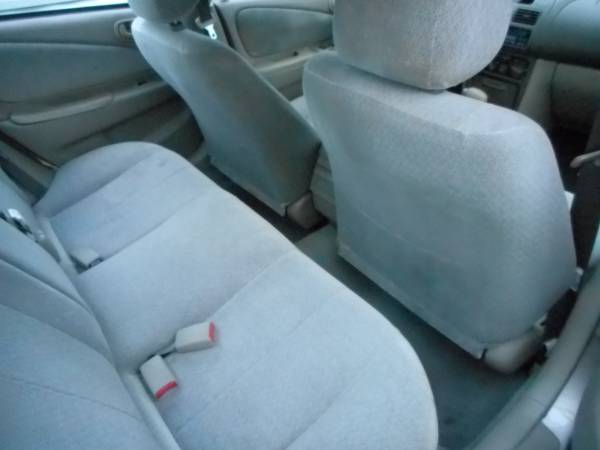 2002 Toyota Corolla clean run perfect cold air needs nothing for sale in Hallandale, FL – photo 7