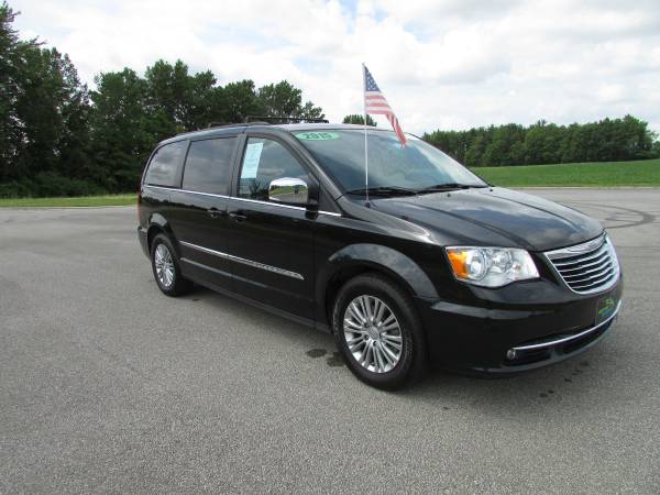 2015 CHRYSLER TOWN & COUNTRY TOURING L for sale in BUCYRUS, OH – photo 8
