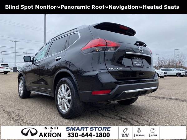 2017 Nissan Rogue SV - Call/Text - - by dealer for sale in Akron, OH – photo 4