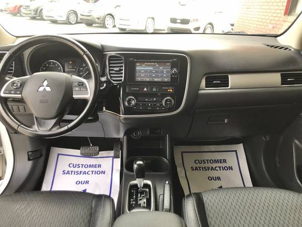 Mitsubishi Outlander - Credit union financing available for good... for sale in Cumberland, NC – photo 11