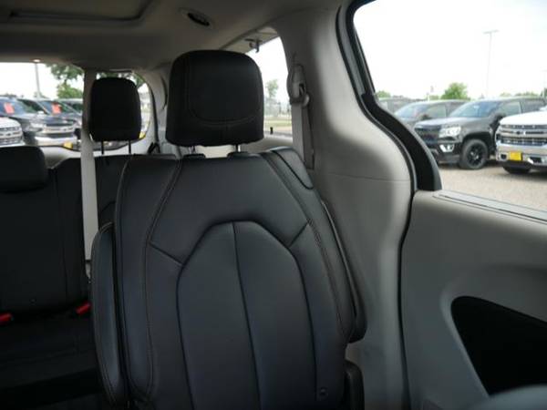 2019 Chrysler Pacifica Touring L Plus for sale in Cambridge, MN – photo 22
