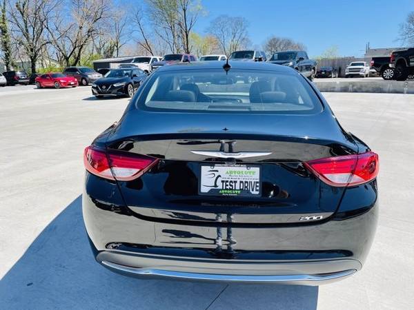 2016 Chrysler 200 Limited - - by dealer - vehicle for sale in Murfreesboro, TN – photo 4