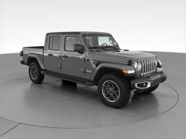 2020 Jeep Gladiator Overland Pickup 4D 5 ft pickup Gray - FINANCE -... for sale in Albany, NY – photo 15