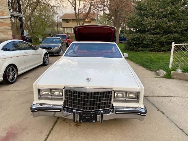 Clean Cadilac for sale in milwaukee, WI – photo 13
