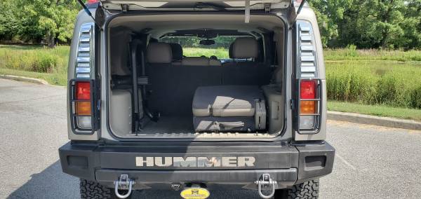 2004 HUMMER H2 - Clean Carfax - NAV- Leather - Upgrades Runs Excellent for sale in Newark, DE – photo 4