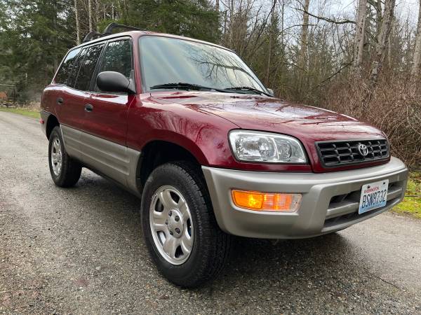 Toyota RAV4 AWD OneOwner LOW Miles - - by dealer for sale in Other, WA – photo 3