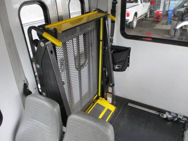 2014 Ford Econoline E350 ** 14 PASSENGER ** WHEEL CHAIR, HANDICAPPED... for sale in South Amboy, NY – photo 22