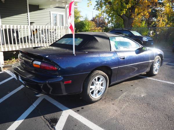2000 CHEVROLET CAMARO CONVERTIBLE V6 AUTO LOADED ONLY 97K! $4995 -... for sale in Rush City, MN – photo 2
