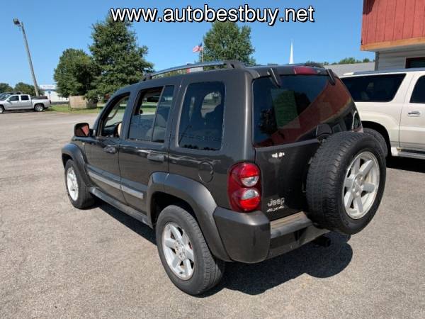 2005 Jeep Liberty Limited 4WD 4dr SUV w/ 28F Call for Steve or Dean... for sale in Murphysboro, IL – photo 4