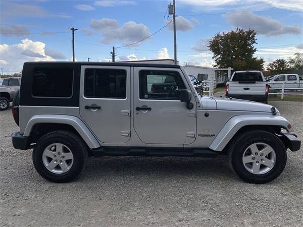 2008 Jeep Wrangler Unlimited Sahara **Chillicothe Truck Southern... for sale in Chillicothe, OH – photo 4