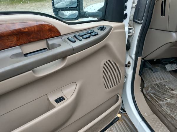 FORD EXCURSION LIMITED - - by dealer - vehicle for sale in DeSoto, IA – photo 15