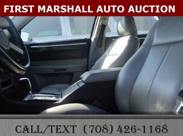 2006 Chrysler 300 Touring - First Marshall Auto Auction - cars & for sale in Harvey, IL – photo 3