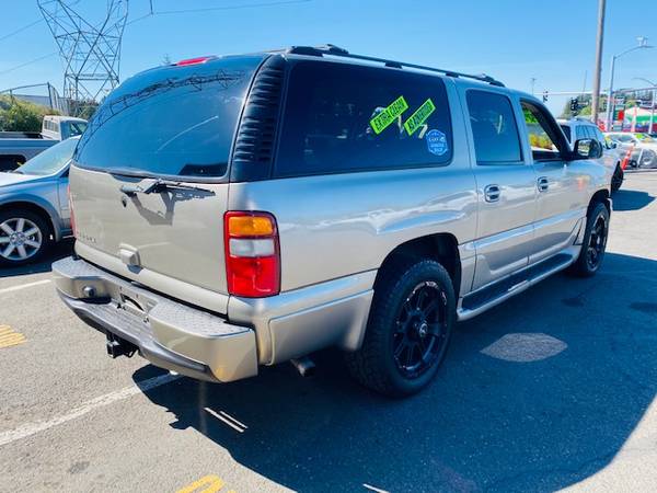 2003 GMC YUKON DENALI XL/4x4/Leather/3rd Row Seating for sale in Vancouver, OR – photo 5