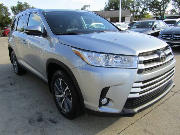 2019 Toyota Highlander XLE for sale in Akron, OH – photo 9