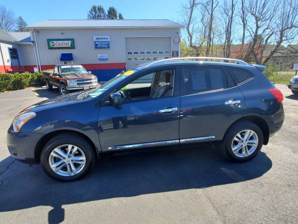 NISSAN ROGUE SV - - by dealer - vehicle automotive sale for sale in Tannersville, PA – photo 2