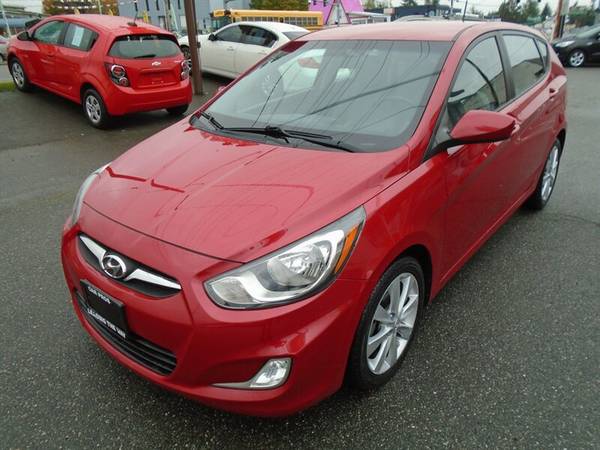 2012 Hyundai Accent SE for sale in Lynnwood, WA – photo 3