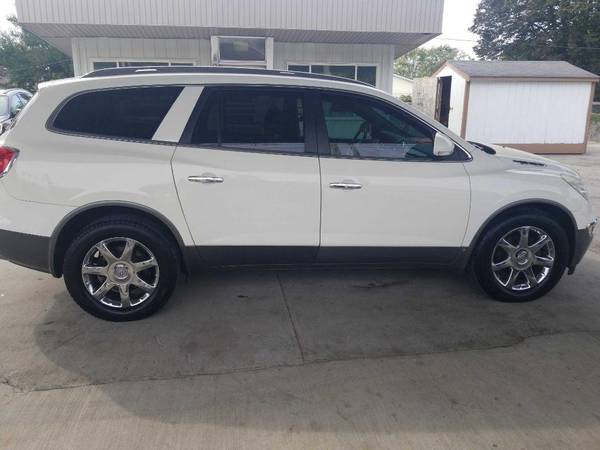 2008 BUICK ENCLAVE CXL EZ FINANCING AVAILABLE - cars & trucks - by... for sale in Springfield, IL – photo 7