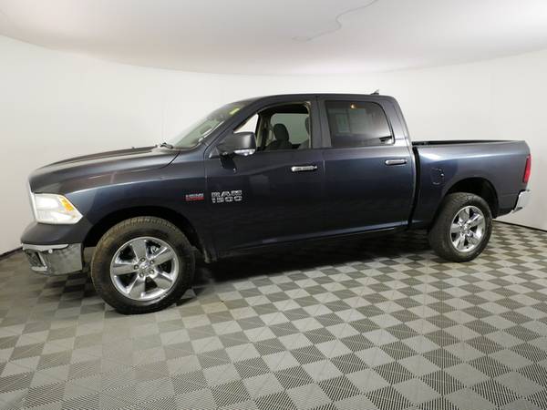 2017 Ram 1500 Big Horn - - by dealer - vehicle for sale in Inver Grove Heights, MN – photo 3