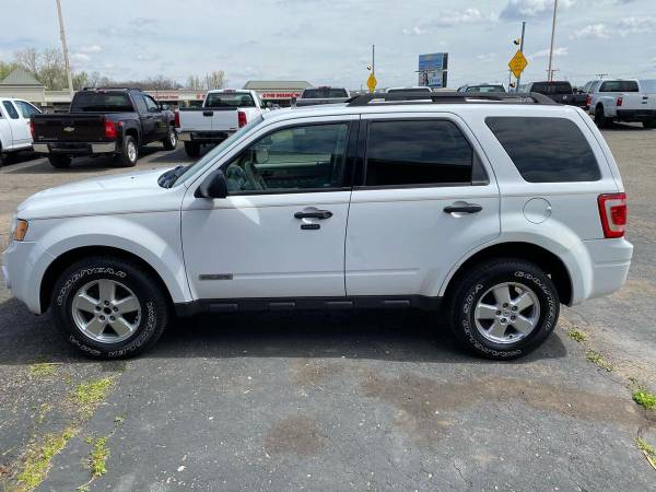 2008 Ford Escape XLT AWD 4dr SUV I4 - - by dealer for sale in Other, WV – photo 3