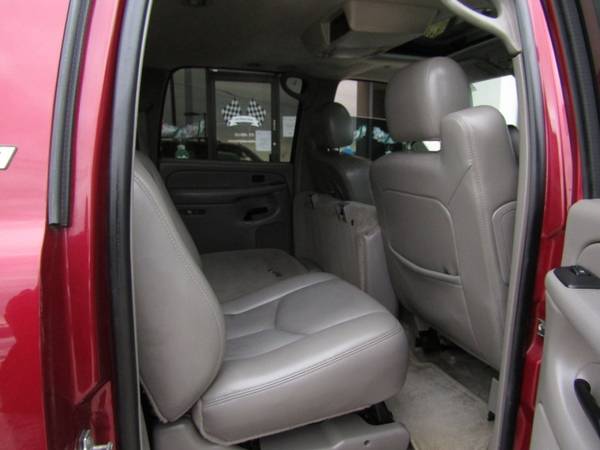 2004 Chevrolet Suburban 4dr 1500 4WD LT - cars & trucks - by dealer... for sale in Watauga (N. Fort Worth), TX – photo 18