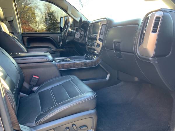 2015 GMC Sierra Denali 3500HD Crew Cab 4x4/TOP OF THE LINE for sale in East Derry, MA – photo 15