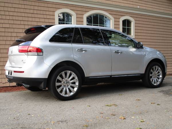 2012 Lincoln MKX AWD SUV Excellent Condition Luxury for sale in Rowley, MA – photo 6