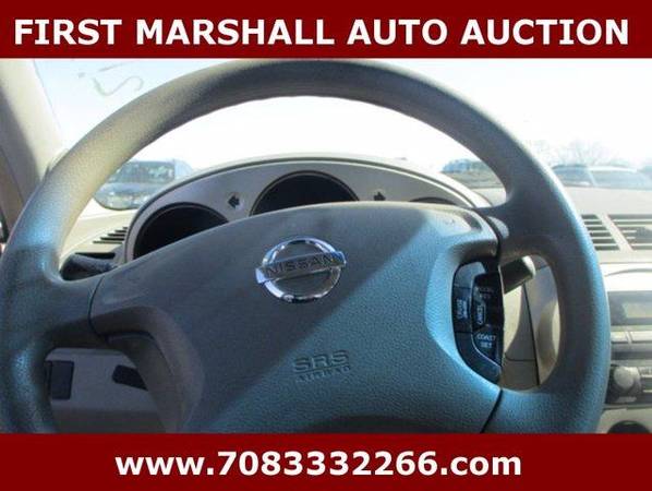 2004 Nissan Altima - Auction Pricing - - by dealer for sale in Harvey, IL – photo 4