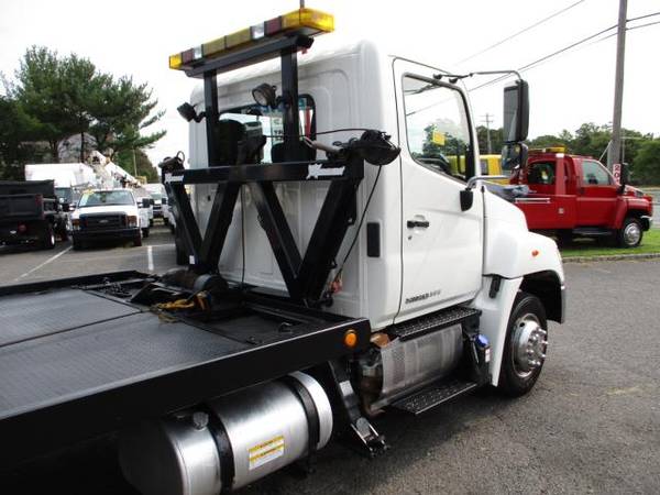2012 Hino 258 ** SIDE PULLER OPTION ** ROLL BACK TOW TRUCK **LOW -... for sale in South Amboy, NY – photo 3