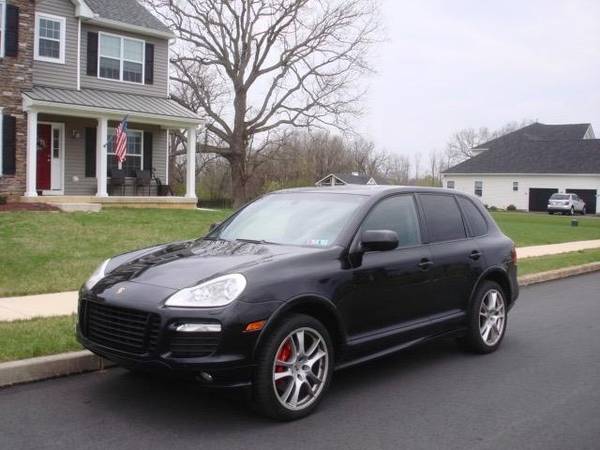 2010 Porsche Cayenne GTS AWD SUV - 405 Horsepower! All Service for sale in Bethlehem, PA – photo 2