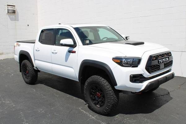 2019 Toyota Tacoma 4WD 4WD TRD Pro Double Cab - - by for sale in Saint Louis, MO – photo 2
