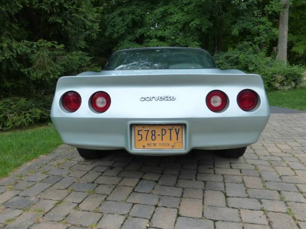1982 Corvette One Owner 35 Years - cars & trucks - by owner -... for sale in North Salem, NY – photo 8