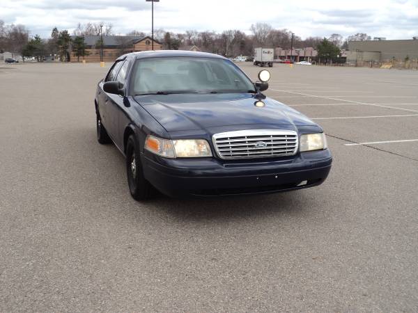 2009 Ford Crown Victoria with 115K Miles - - by dealer for sale in Clawson, MI – photo 6