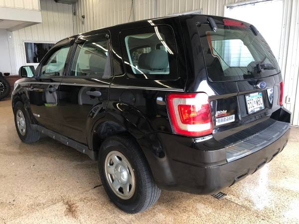 *** 2008 FORD ESCAPE XLS 4DR SUV 2.3L I4 *** - cars & trucks - by... for sale in Cambridge, MN – photo 4