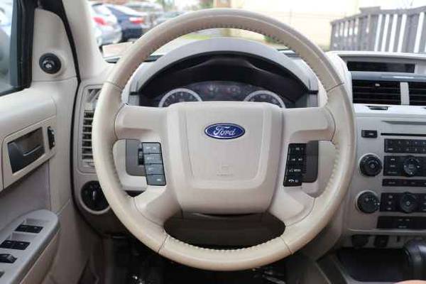 2011 FORD ESCAPE XLT, 2 OWNERS, SUNROOF, DRIVES GOOD, KEYLESS, CLEAN... for sale in Graham, NC – photo 15